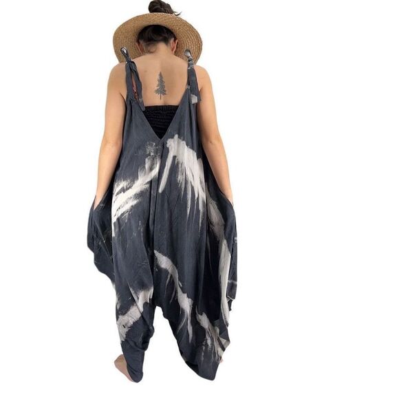 Pōʻalima Charcoal Gray Ivory Tropical Boho Wide Leg Beach Romper - Picture 2 of 16